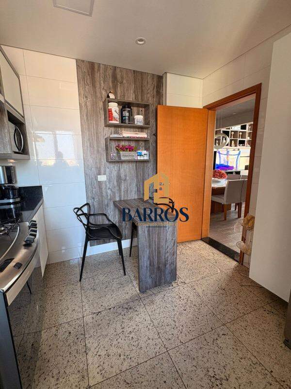Apartamento à venda no ALTO: 