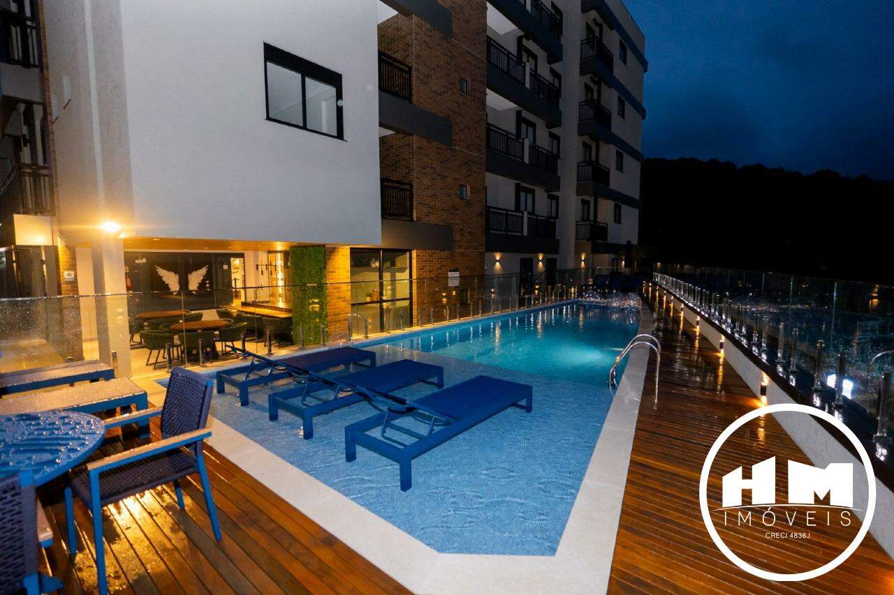 Apartamento à venda no Praia dos Amores: 