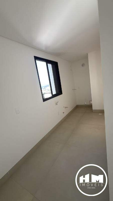 Apartamento Duplex à venda no Centro: 
