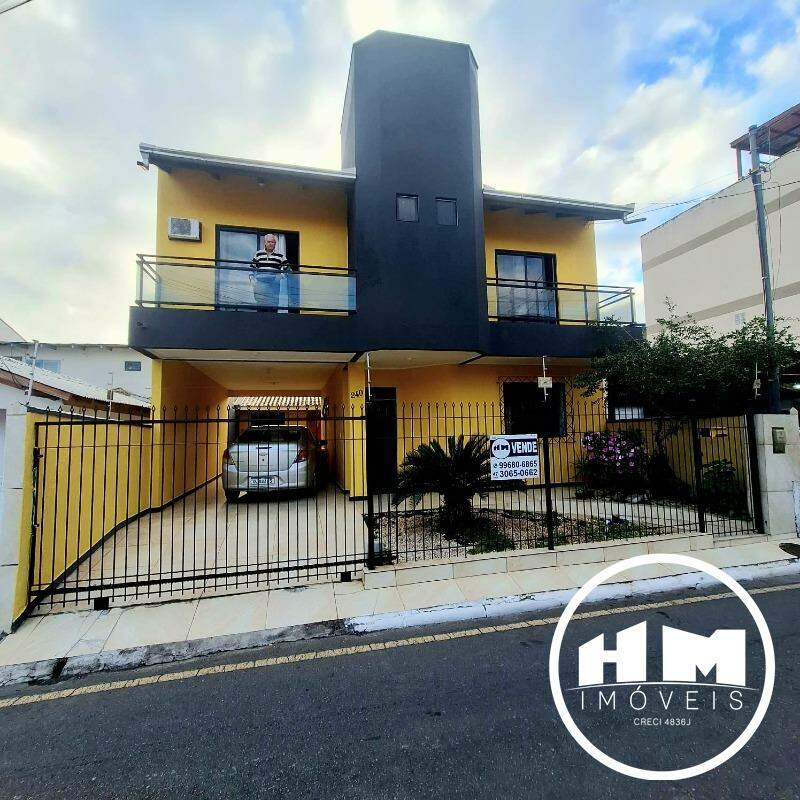 Casa à venda no Estados: 