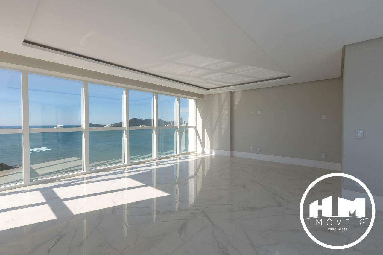 Apartamento à venda no Pioneiros: 