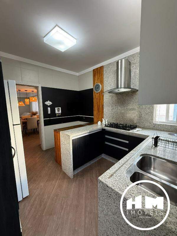 Cobertura Duplex à venda no Centro: 