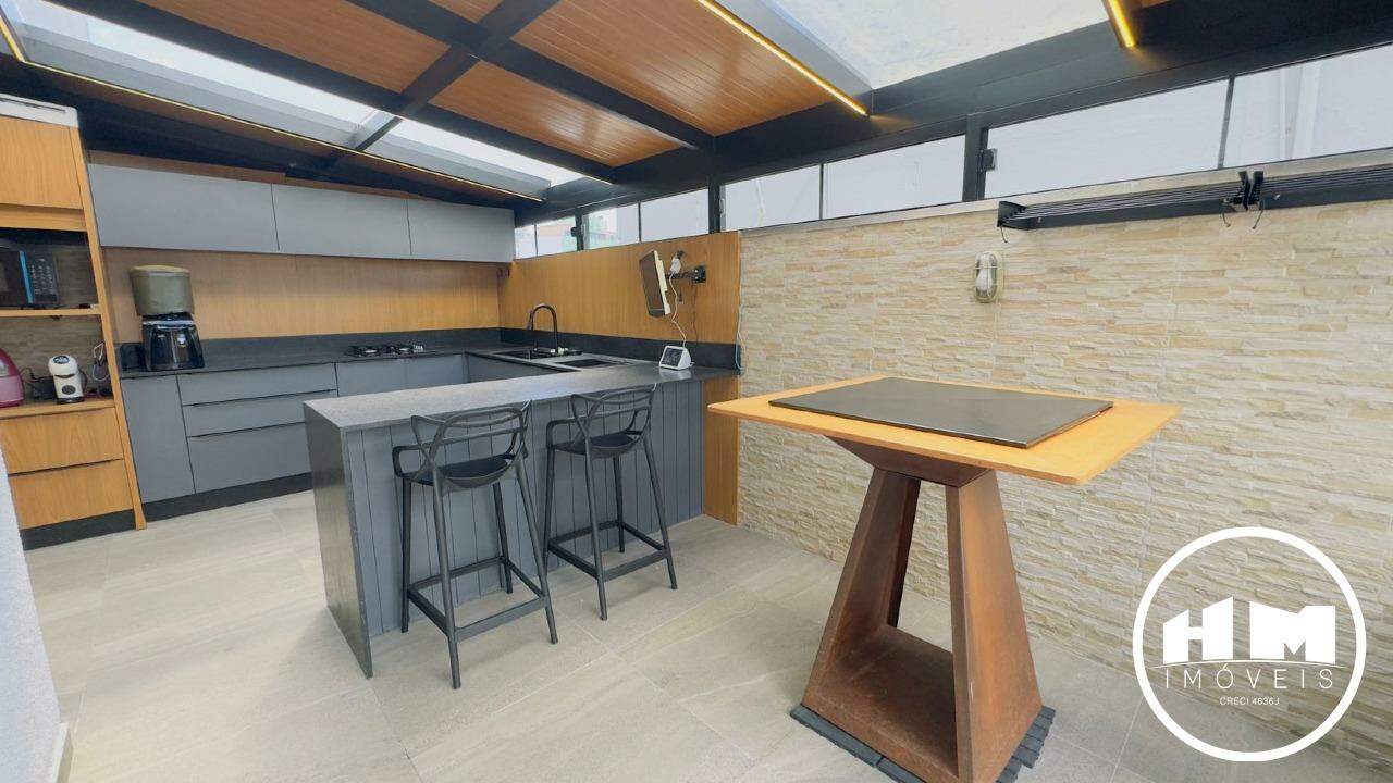 Apartamento Garden à venda no Municípios: 