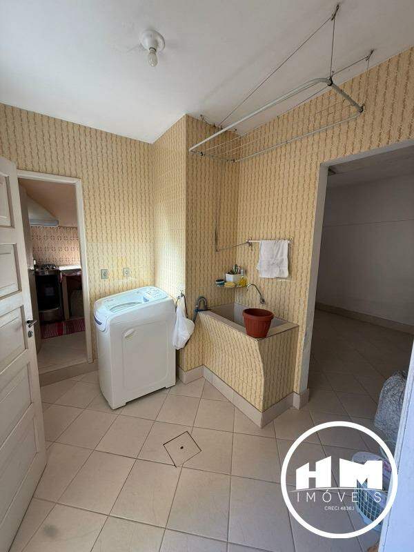 Casa à venda no Centro: 