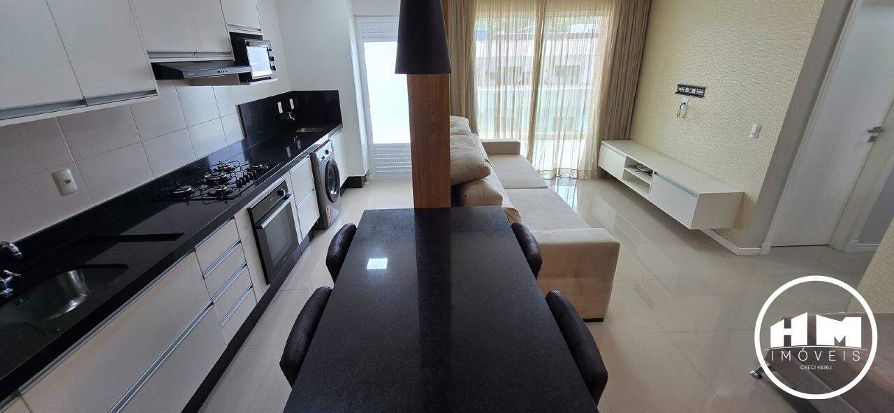 Apartamento à venda no Nações: 