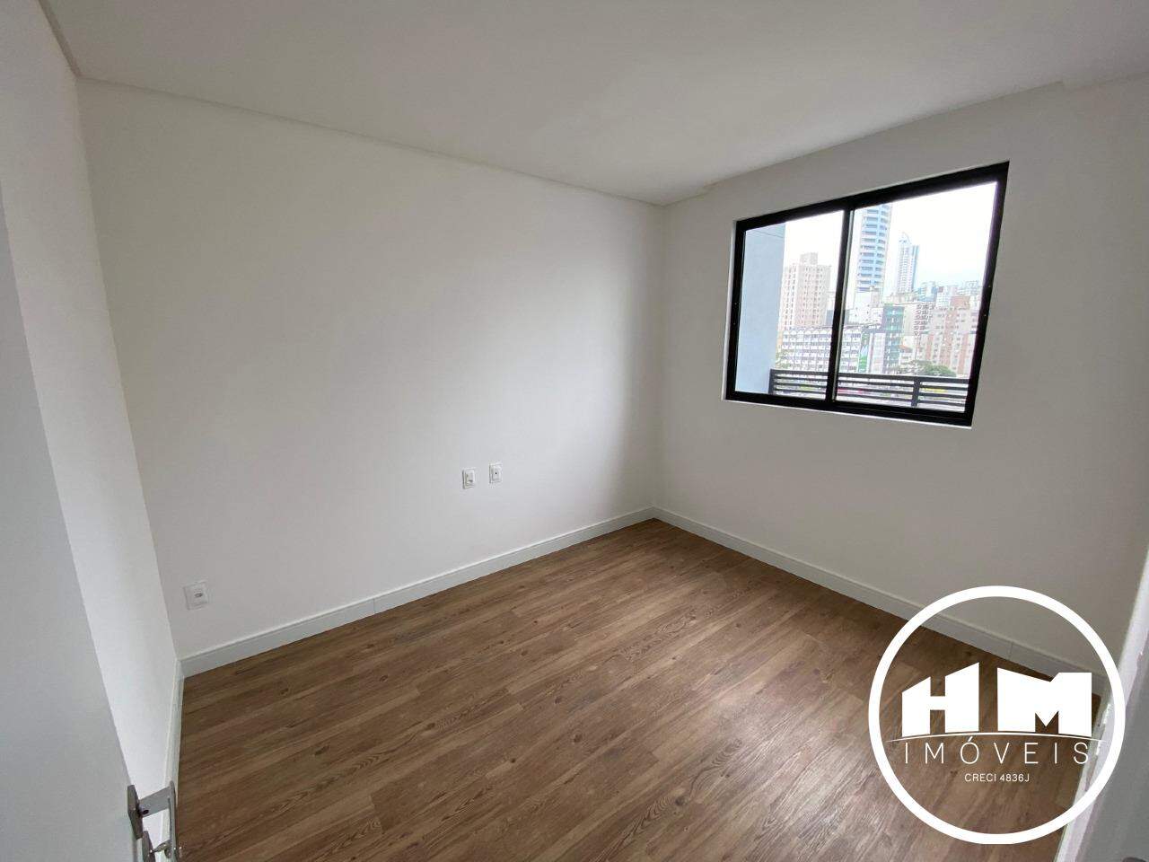 Apartamento à venda no Nações: 