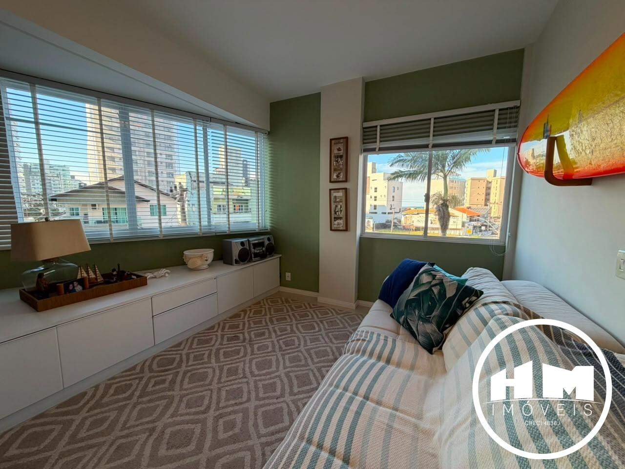 Apartamento à venda no Praia Brava de Itajaí: 