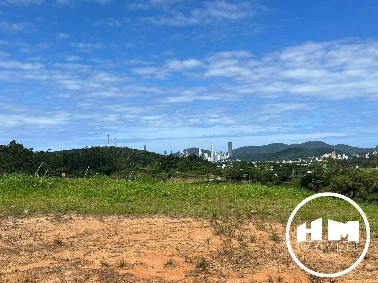 Lote em condomínio à venda no Rio do Meio: 