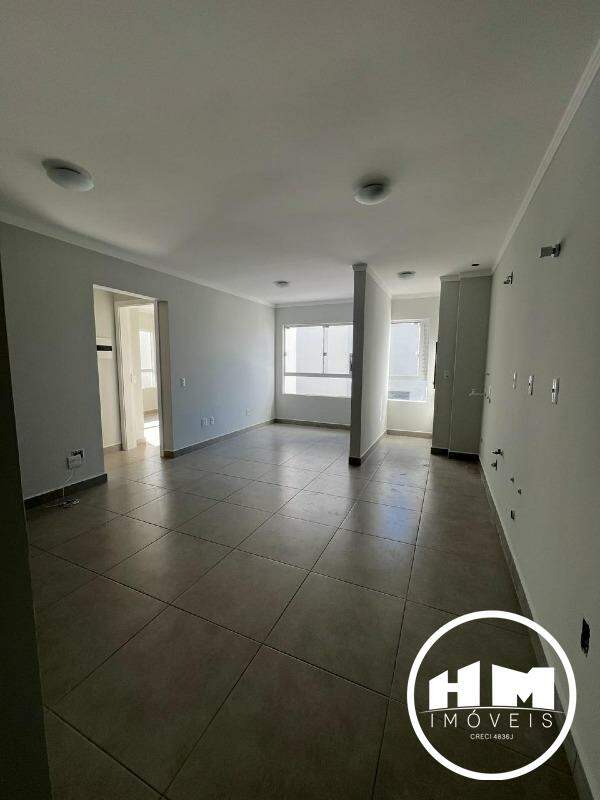 Apartamento à venda no Praia dos Amores: 