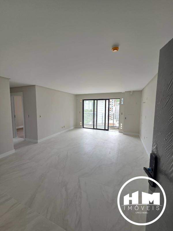 Apartamento à venda no Praia Brava: 