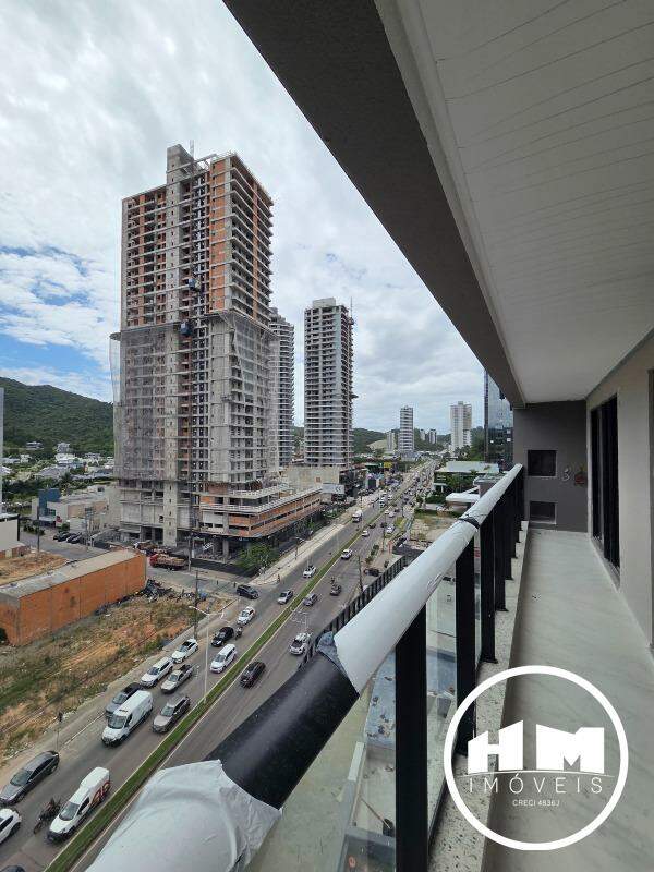 Apartamento à venda no Praia Brava: 