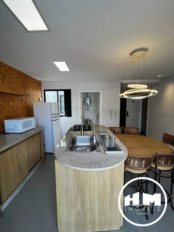 Apartamento à venda no Praia dos Amores: 