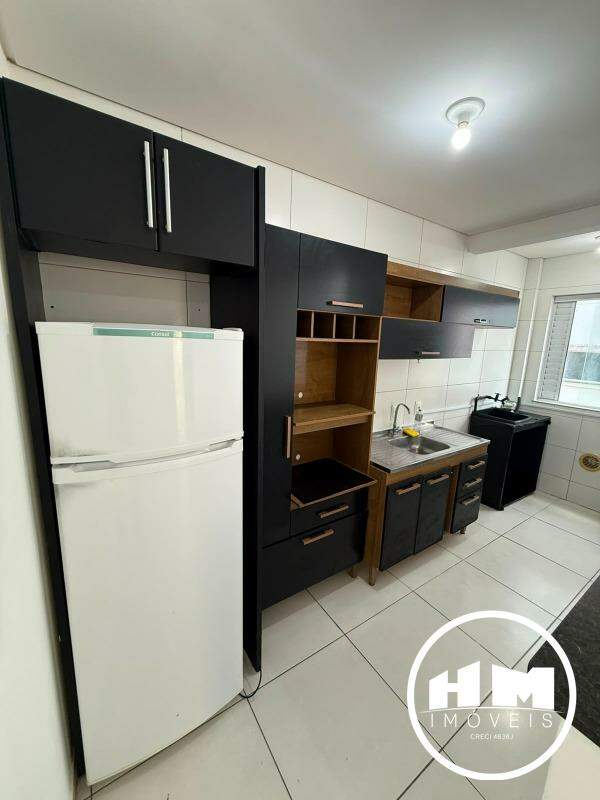Apartamento para aluguel no Centro: 