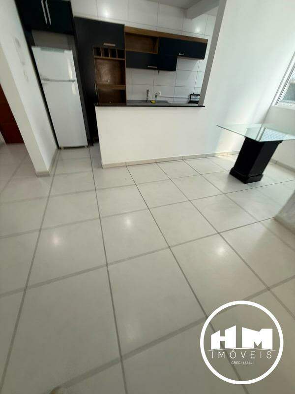 Apartamento para aluguel no Centro: 