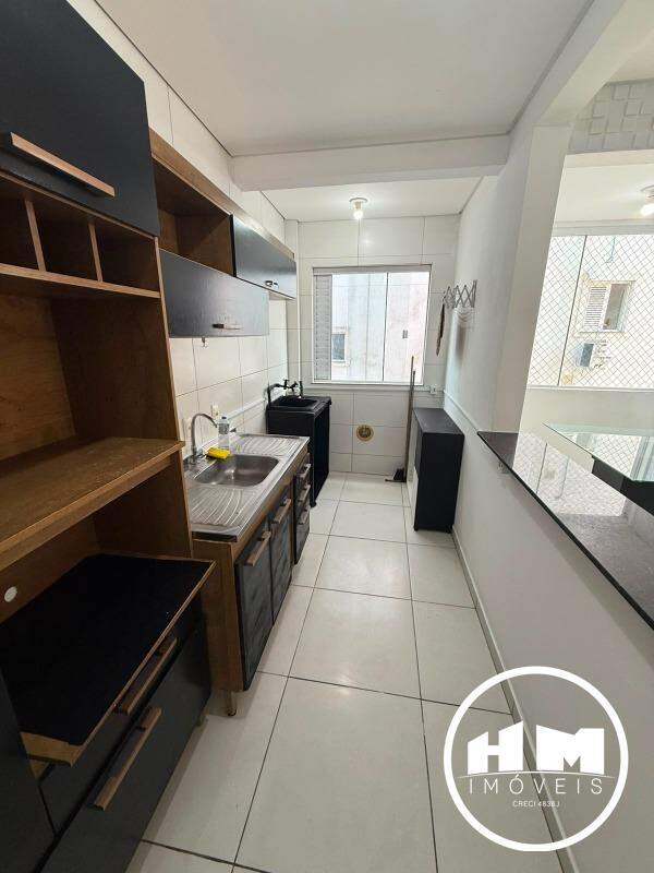 Apartamento para aluguel no Centro: 