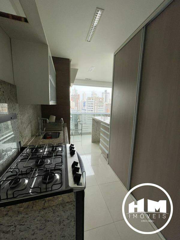 Apartamento à venda no Pioneiros: 
