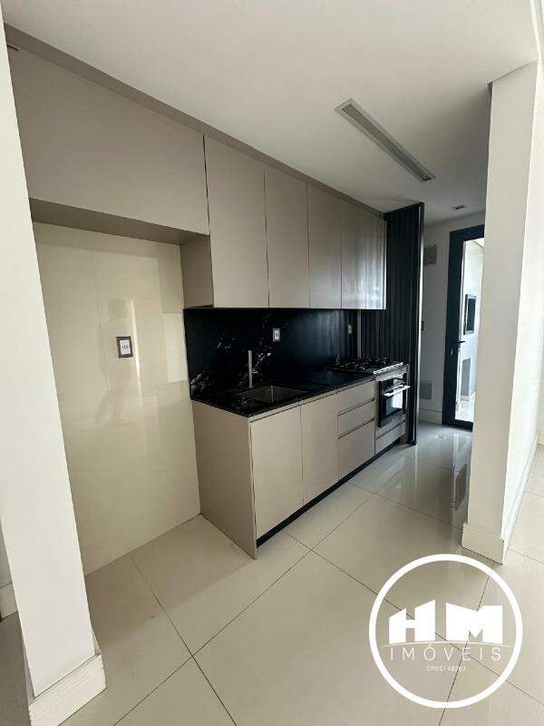 Apartamento à venda no Ressacada: 