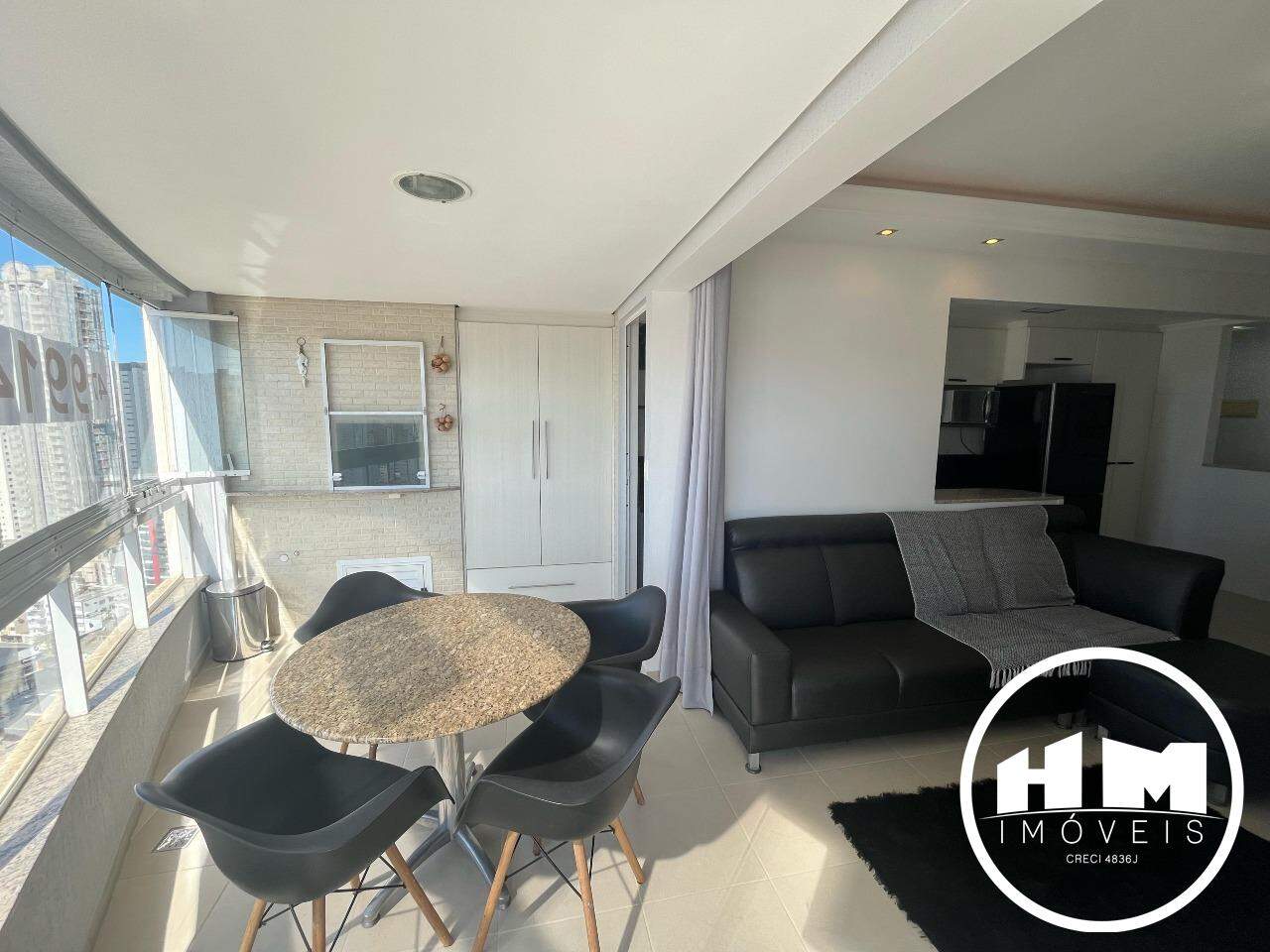 Apartamento para aluguel no Centro: 