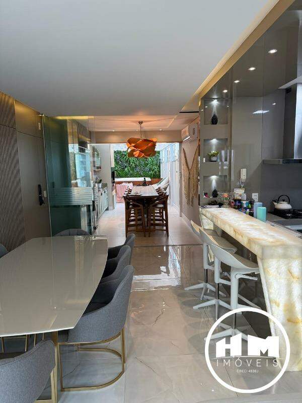 Apartamento Garden à venda no Centro: 