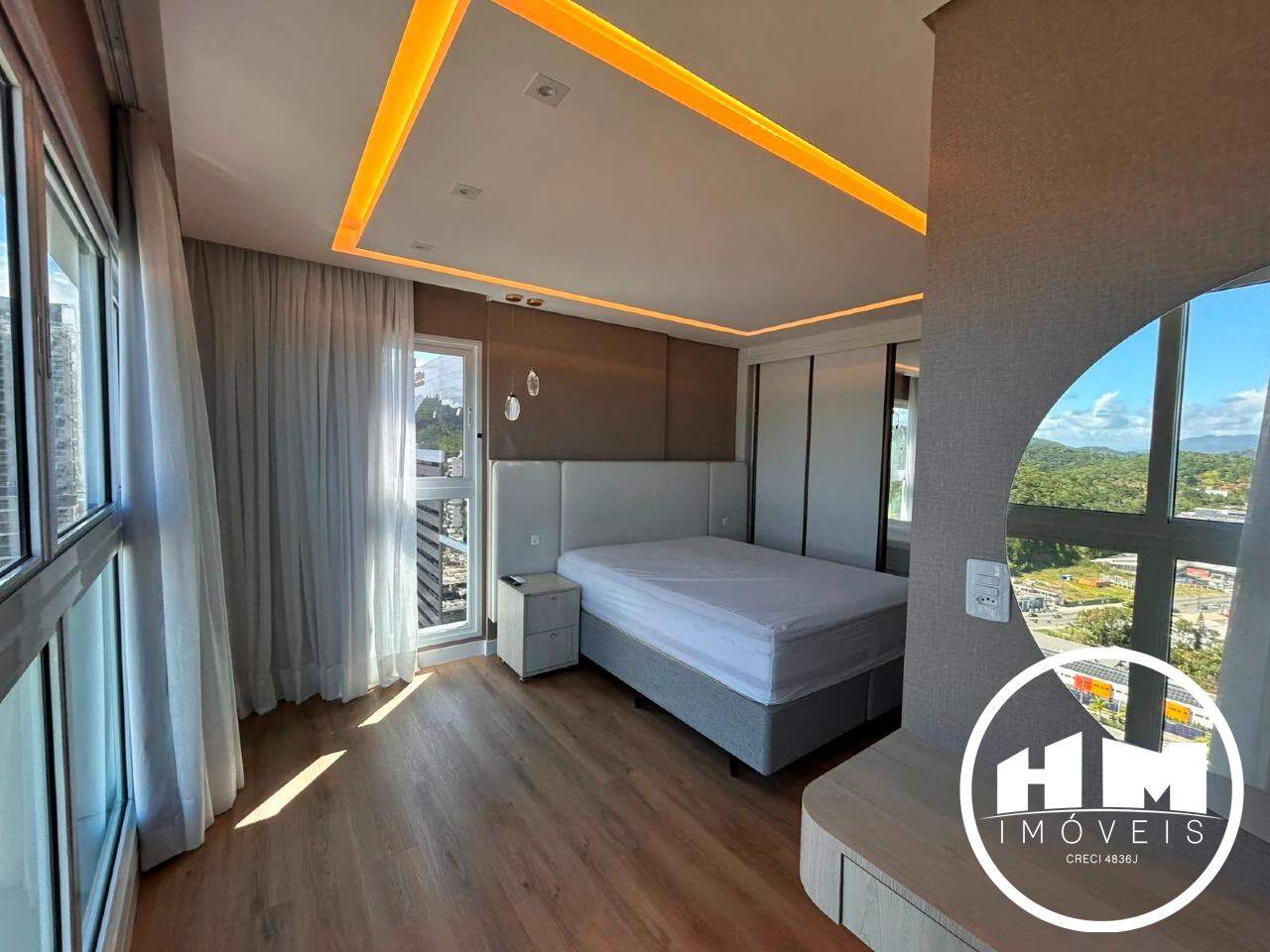 Apartamento à venda no Praia Brava de Itajaí: 
