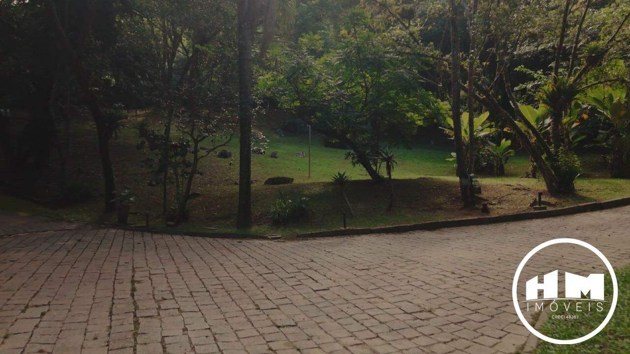 Terreno à venda no Praia do Estaleiro: 