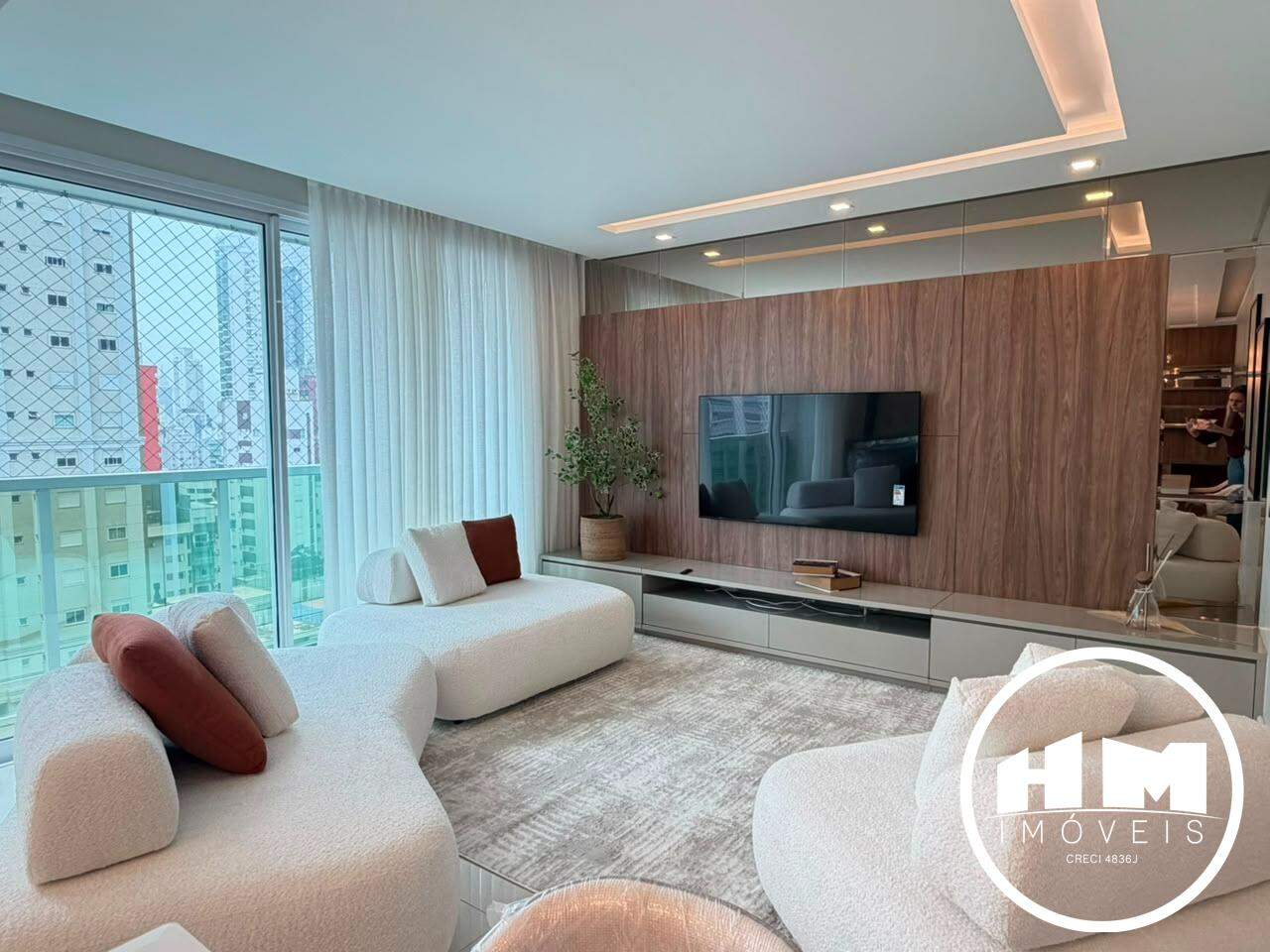 Apartamento para aluguel no Centro: 
