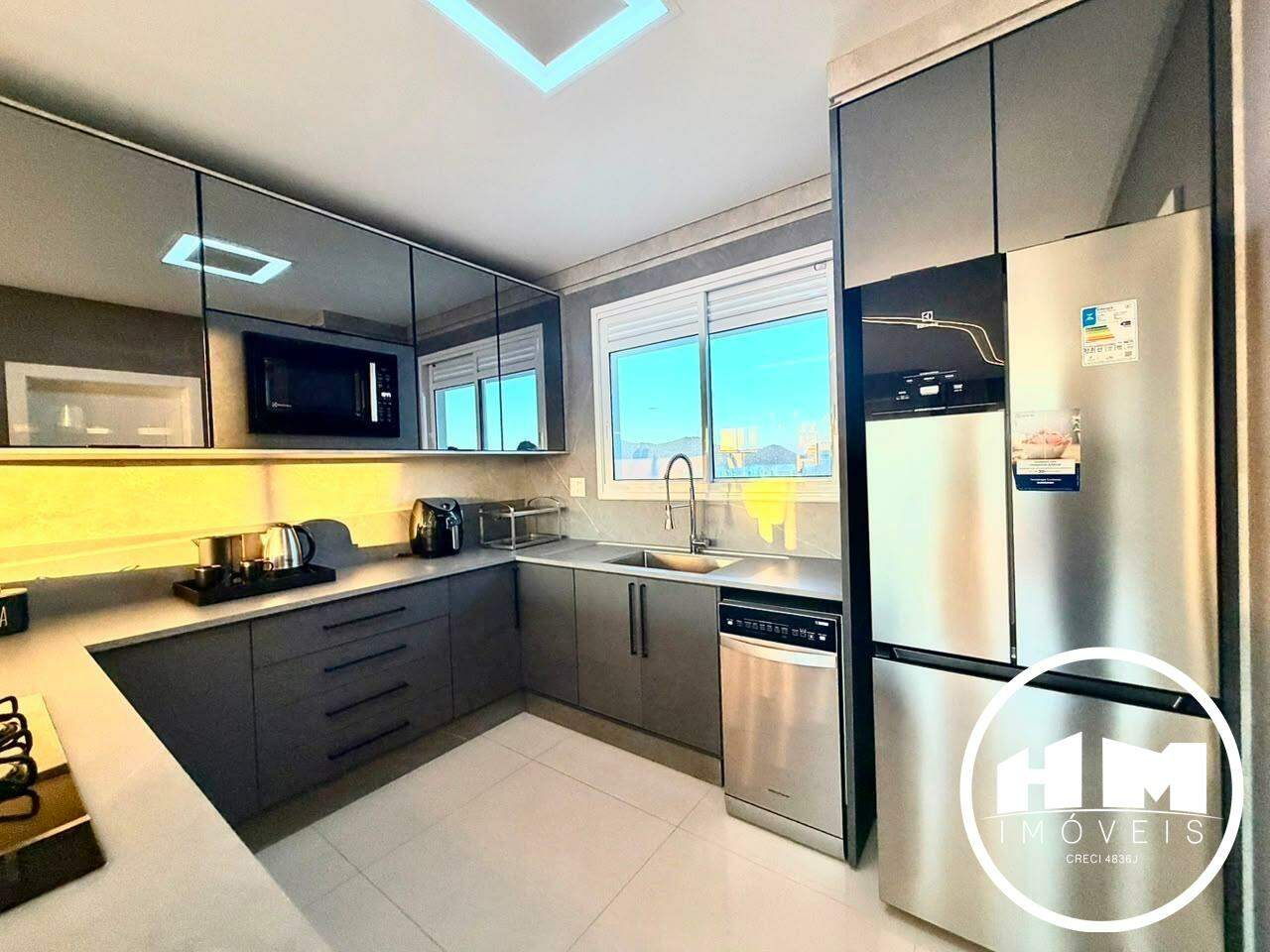 Apartamento para aluguel no Barra Sul: 