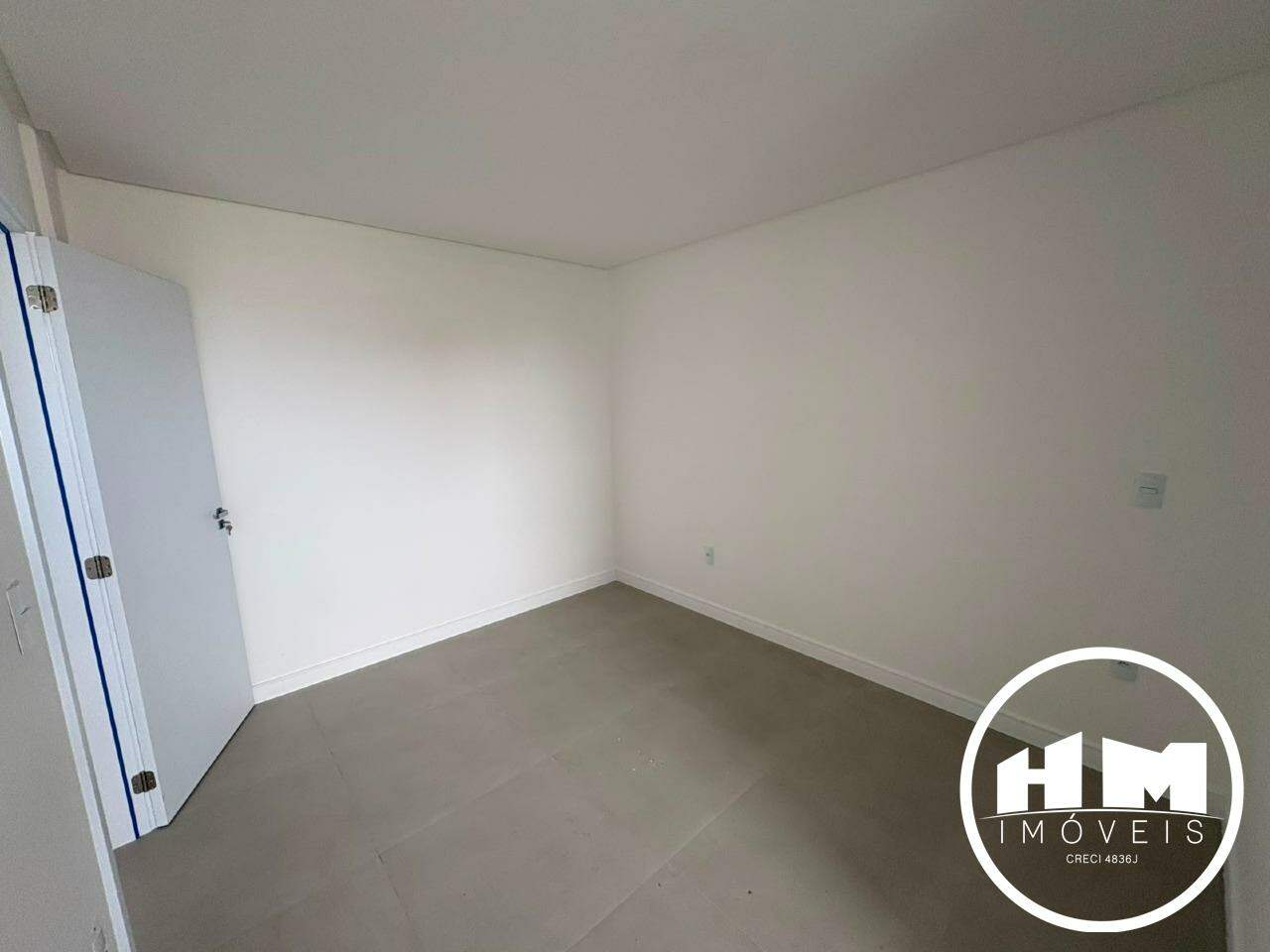 Apartamento à venda no Lídia Duarte: 
