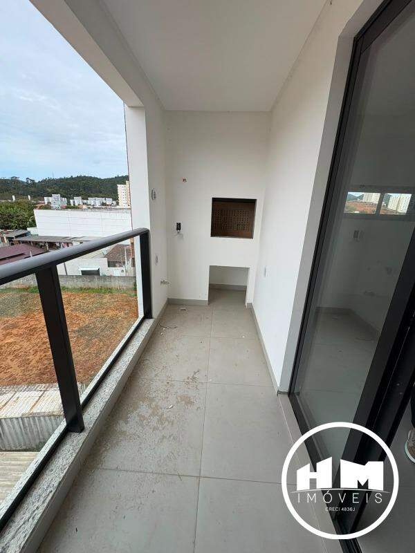 Apartamento à venda no Lídia Duarte: 