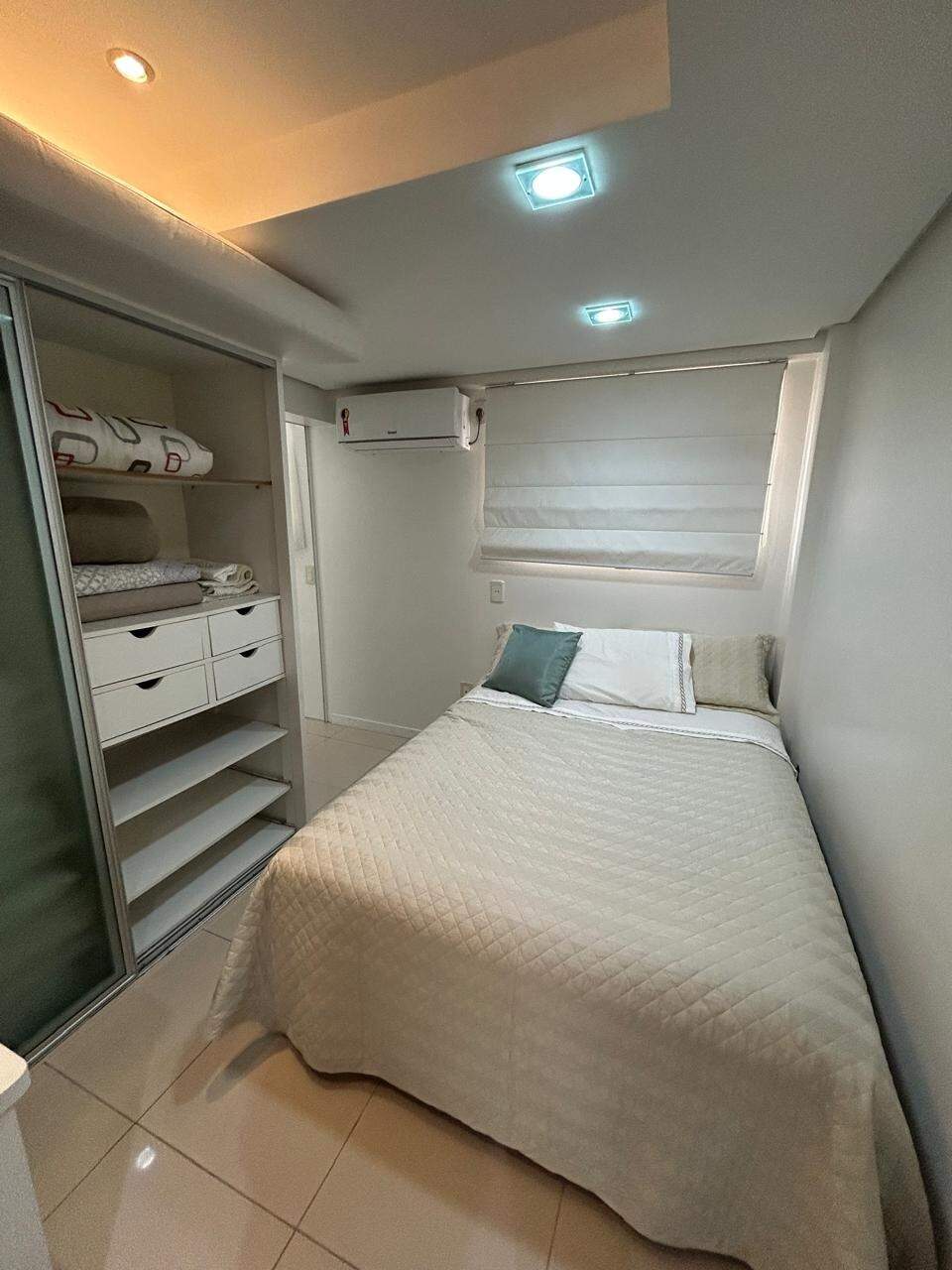 Apartamento para aluguel no Frente Mar Centro: 