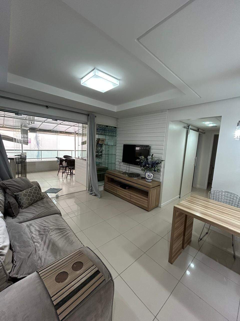 Apartamento para aluguel no Frente Mar Centro: 