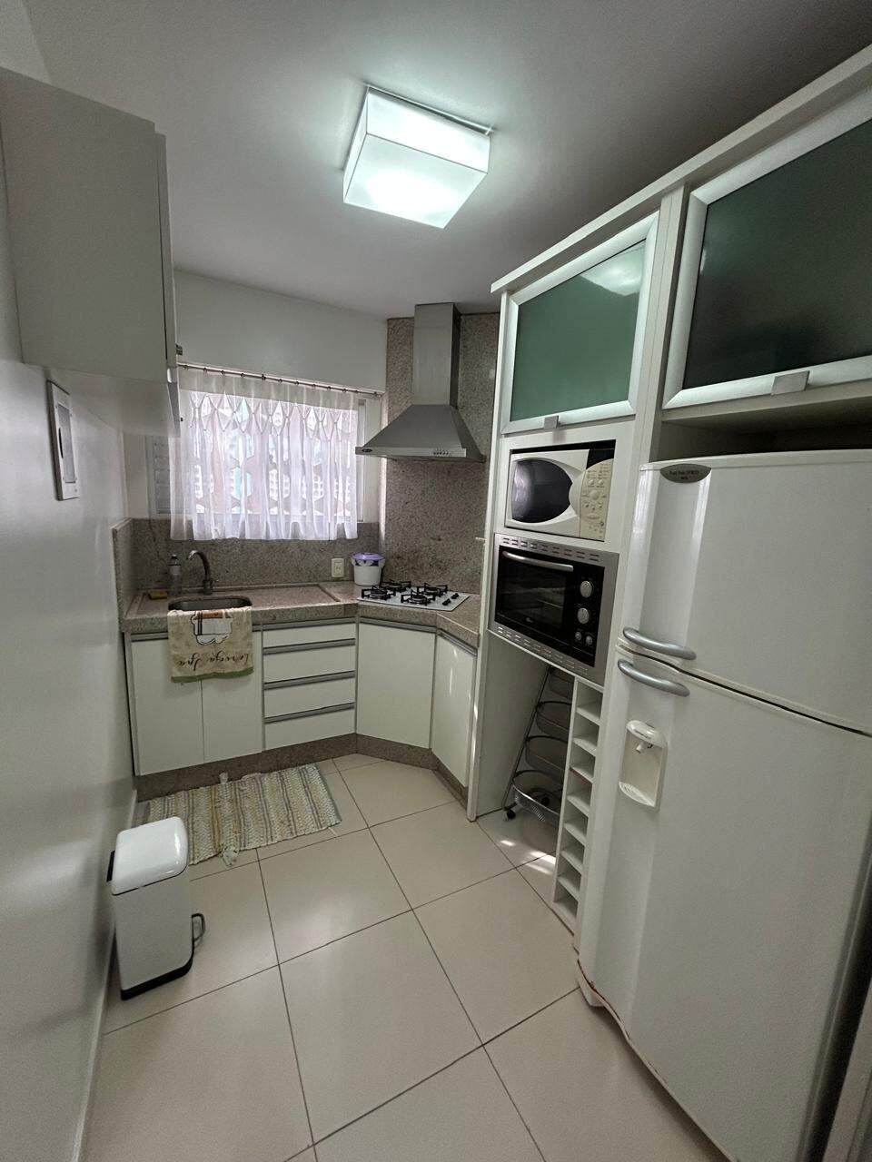 Apartamento para aluguel no Frente Mar Centro: 
