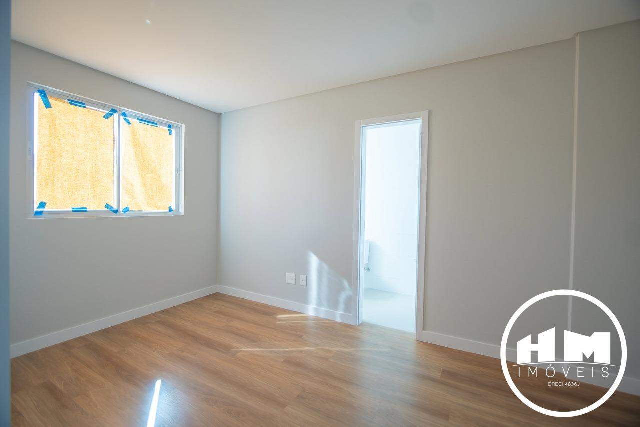 Apartamento à venda no Nações: 