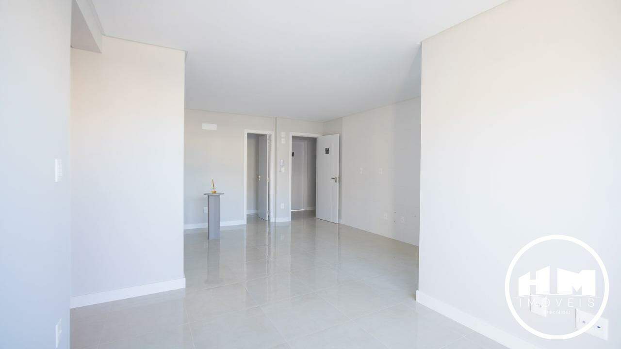 Apartamento à venda no Nações: 