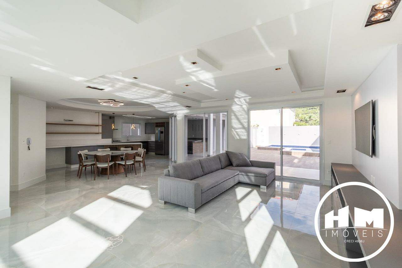 Casa em Condomínio à venda no Ariribá: 