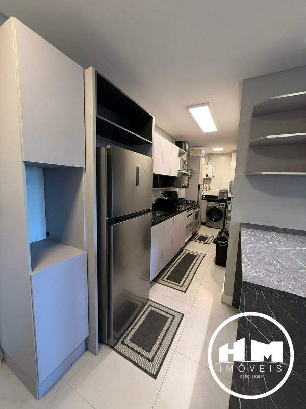 Apartamento à venda no Ariribá: 