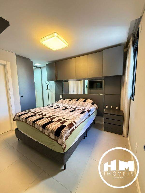 Apartamento à venda no Ariribá: 