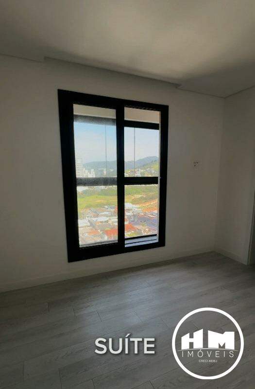 Apartamento à venda no Praia Brava de Itajaí: 
