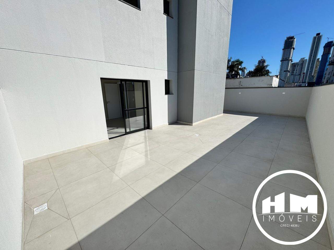 Apartamento Garden à venda no Vila Real: 