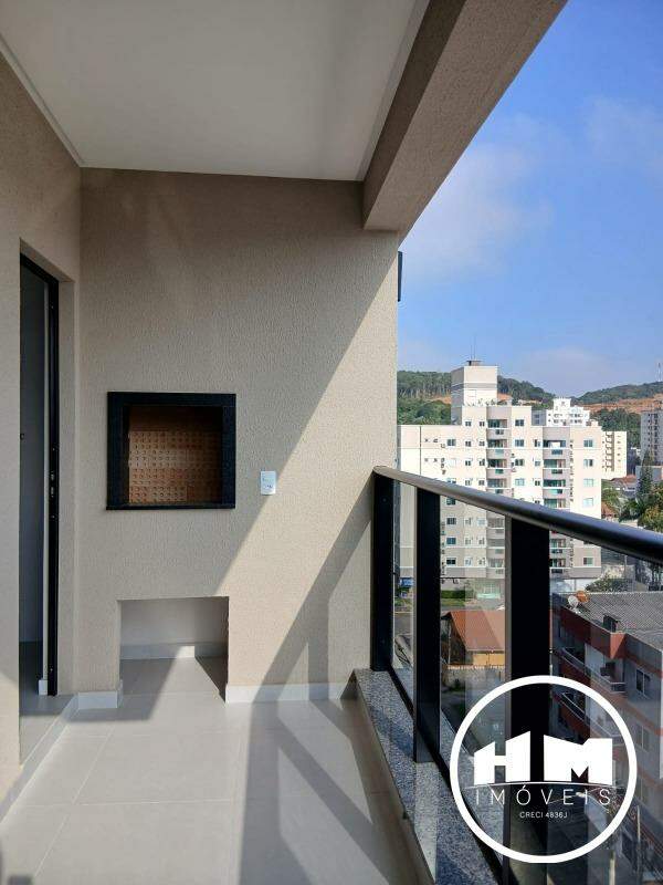 Apartamento à venda no Tabuleiro: 
