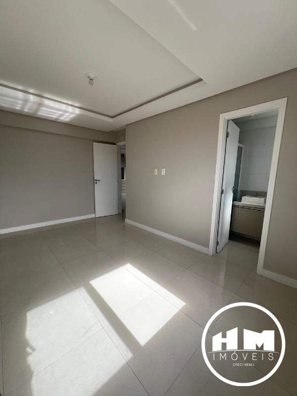 Apartamento à venda no Tabuleiro: 