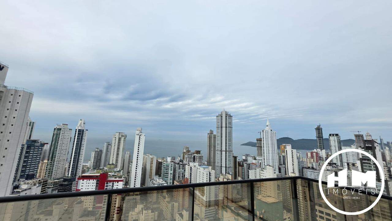 Cobertura Duplex à venda no Centro: 
