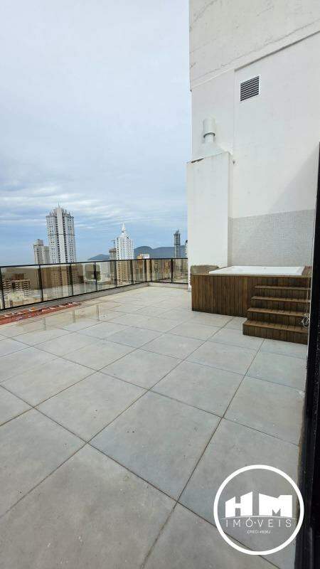 Cobertura Duplex à venda no Centro: 