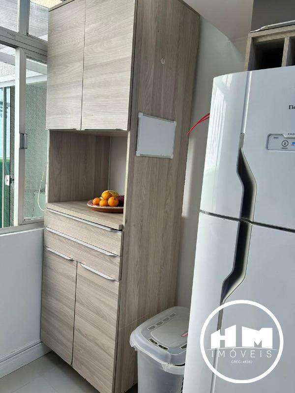 Apartamento à venda no Pioneiros: 