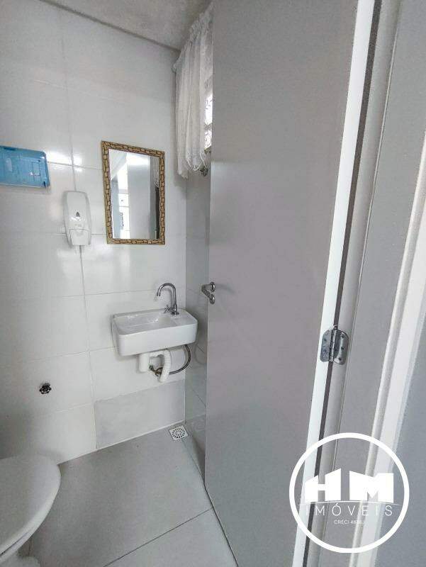 Sala Comercial para aluguel no Centro: 
