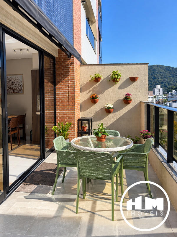 Apartamento Garden à venda no Nações: 