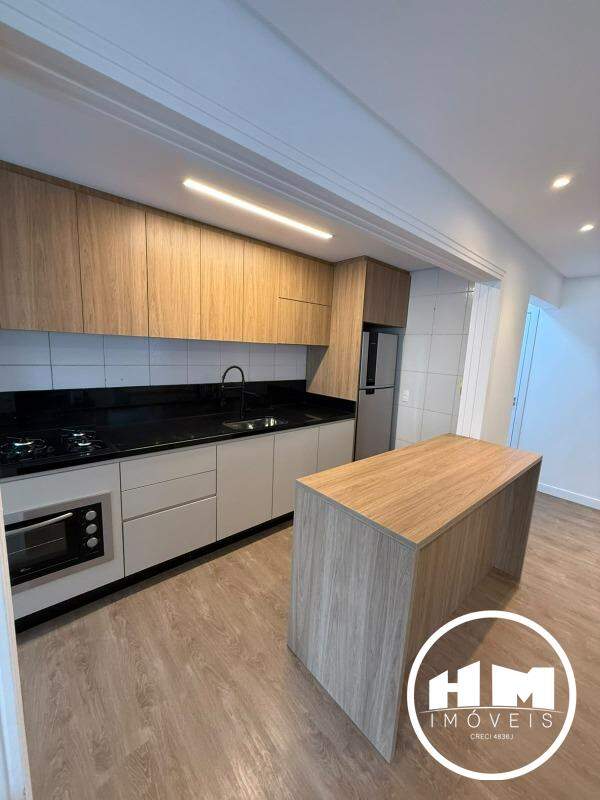 Apartamento para aluguel no Centro: 
