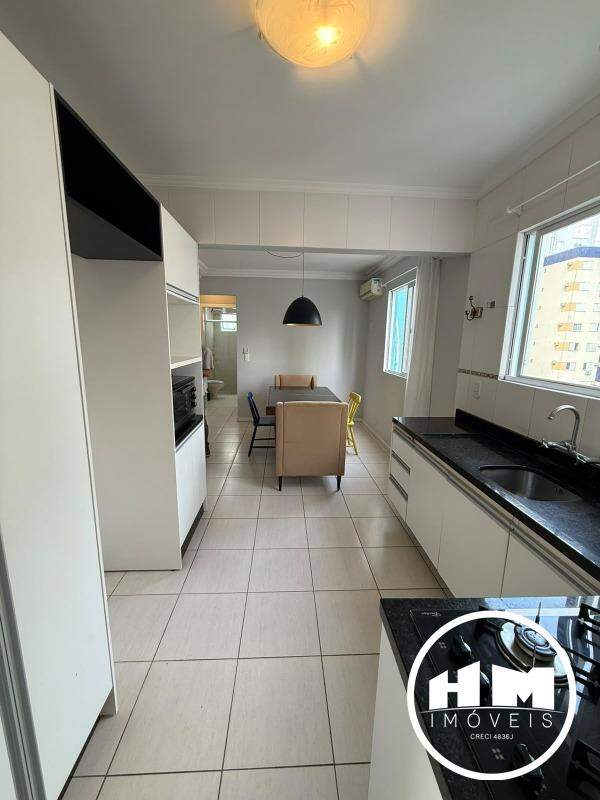 Apartamento para aluguel no Centro: 