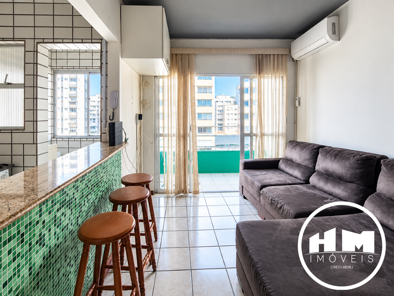 Apartamento para aluguel no Centro: 