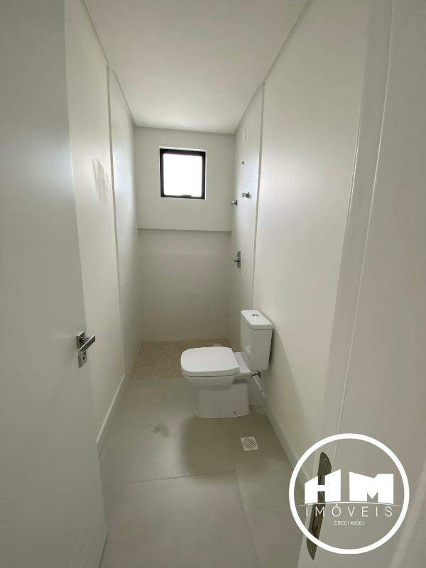 Apartamento à venda no Nações: 